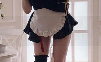 尊重Alina Becker的JK作品，但我可不保证我能专注看下去！